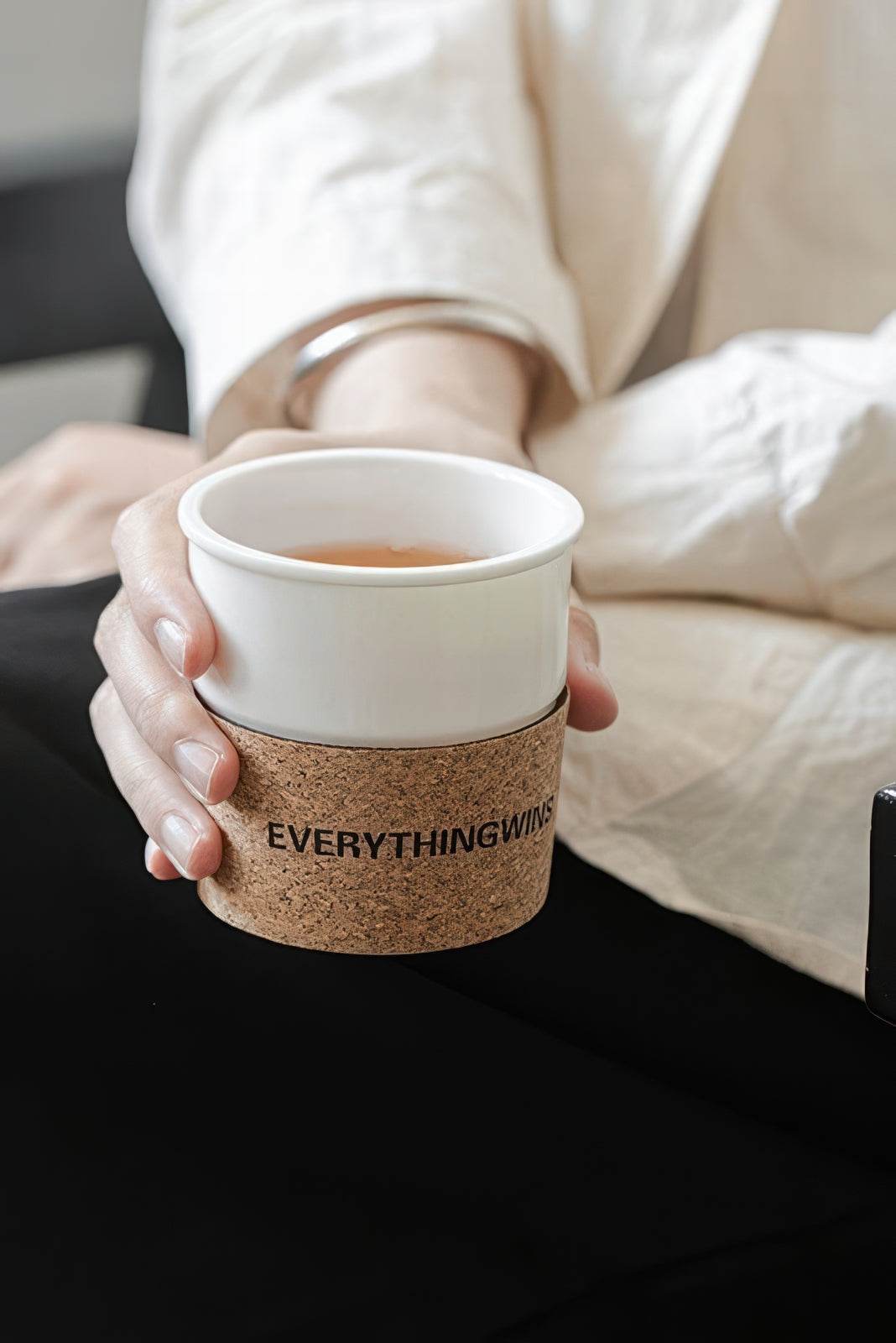 Ceramic Coffee Mug – Simple & Heat-Resistant