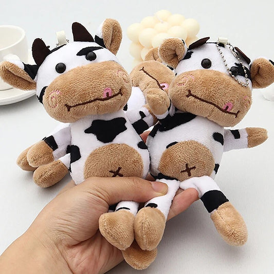 Llavero con colgante de peluche de vaca