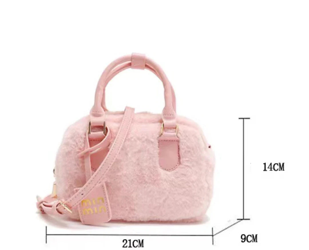 Sac à main tendance en peluche rose