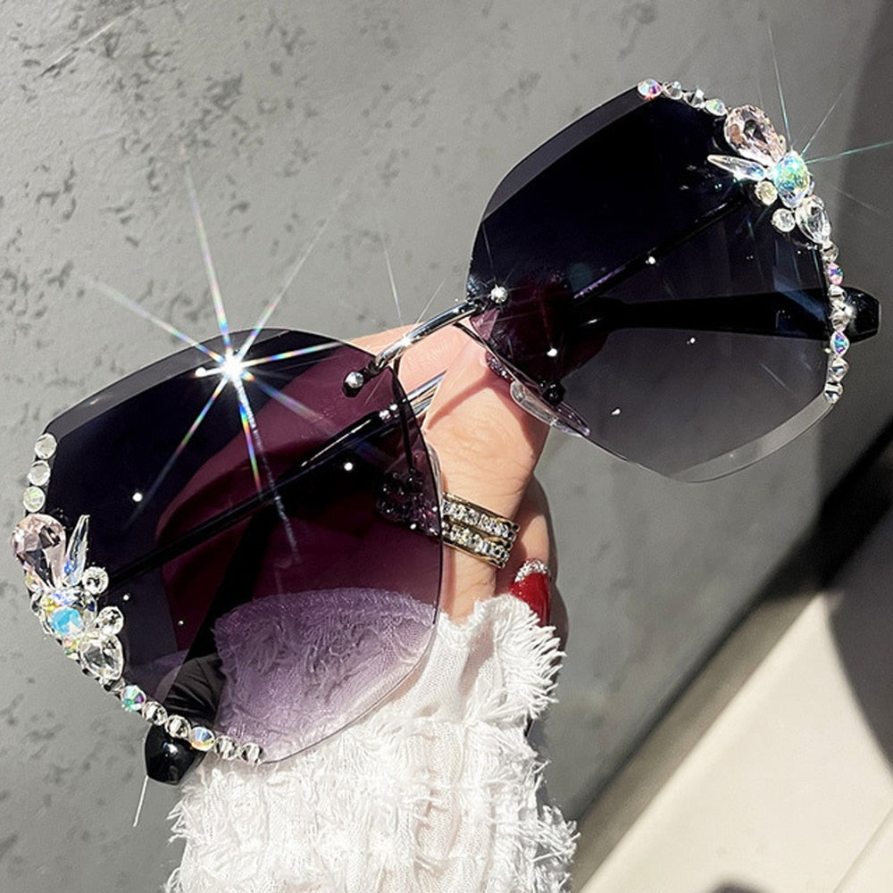 Lunettes de soleil sans monture en strass