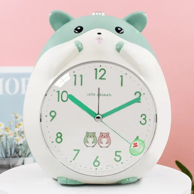 Mignonne horloge et veilleuse hamster