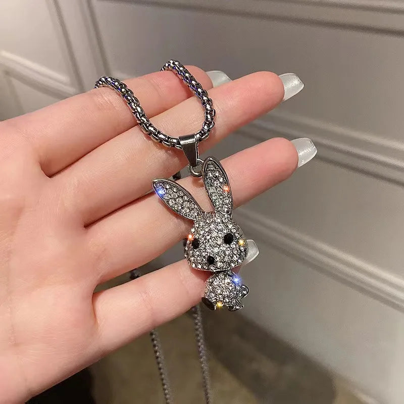 Collier pendentif lapin kawaii en strass