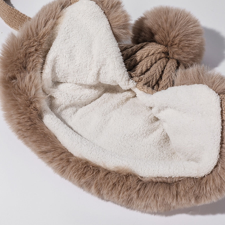 Bonnet d'hiver en peluche pour chat