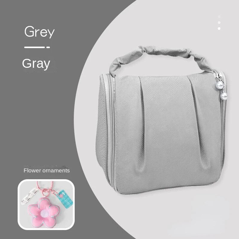 Bolsa de maquillaje con colgante de flores