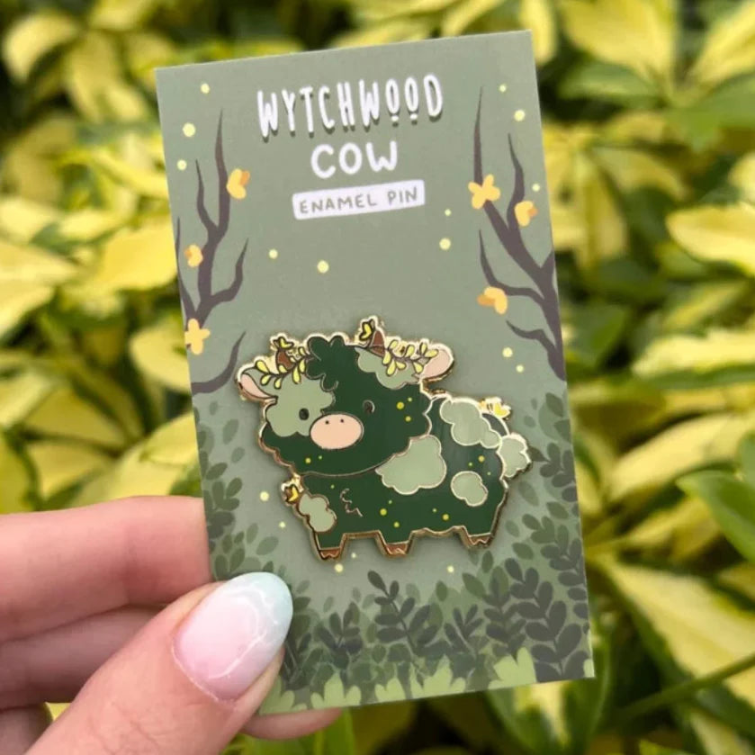 Pin's en émail Kawaii en forme de vache