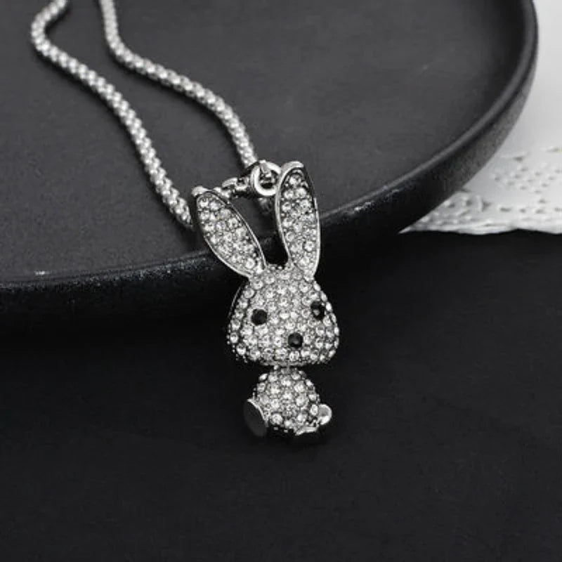 Collier pendentif lapin kawaii en strass