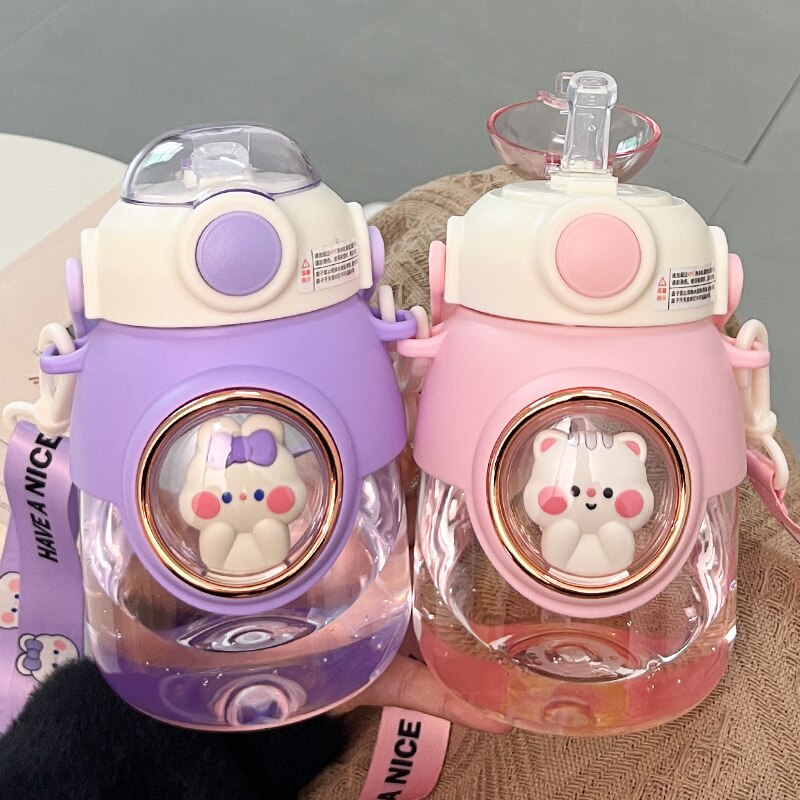 Botellas de agua con forma de animal con tapa y pajita