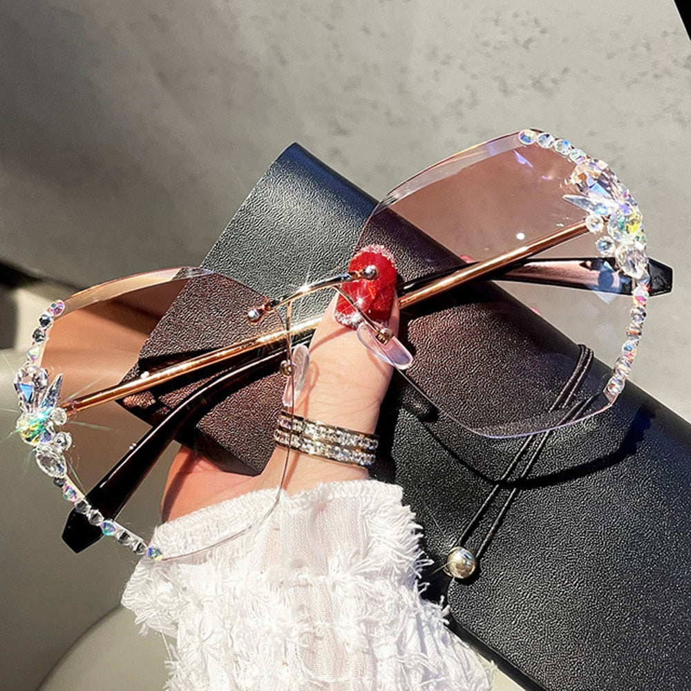 Lunettes de soleil sans monture en strass