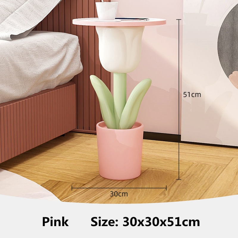 Table d'appoint en forme de tulipe