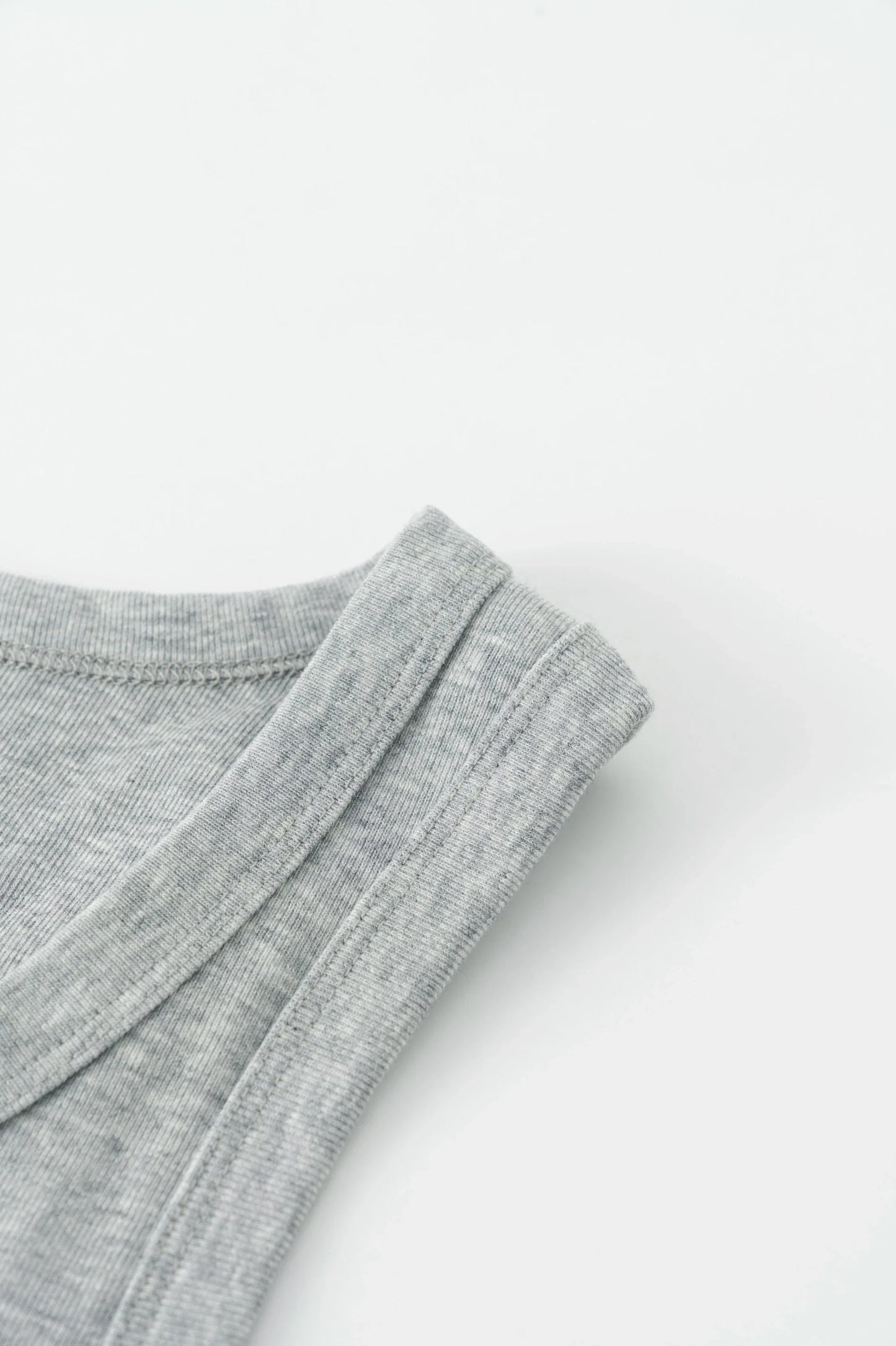 Summer Tank Top – Minimalist, Loose-Fit Workout Vest