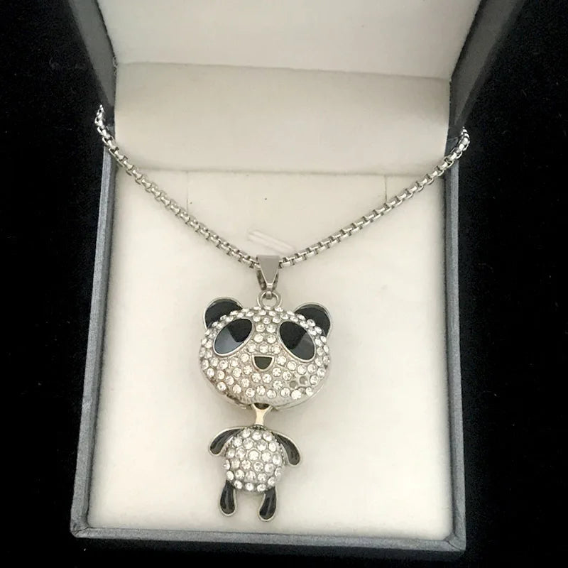 Collier avec pendentif panda mobile en strass