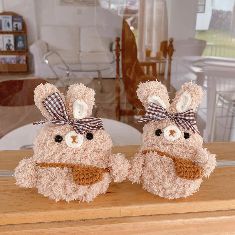 Étui AirPods en peluche lapin