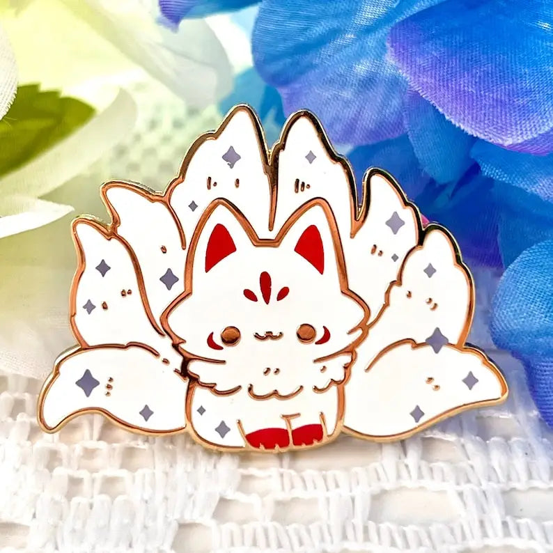 Broche en émail dur Kawaii Kitsune