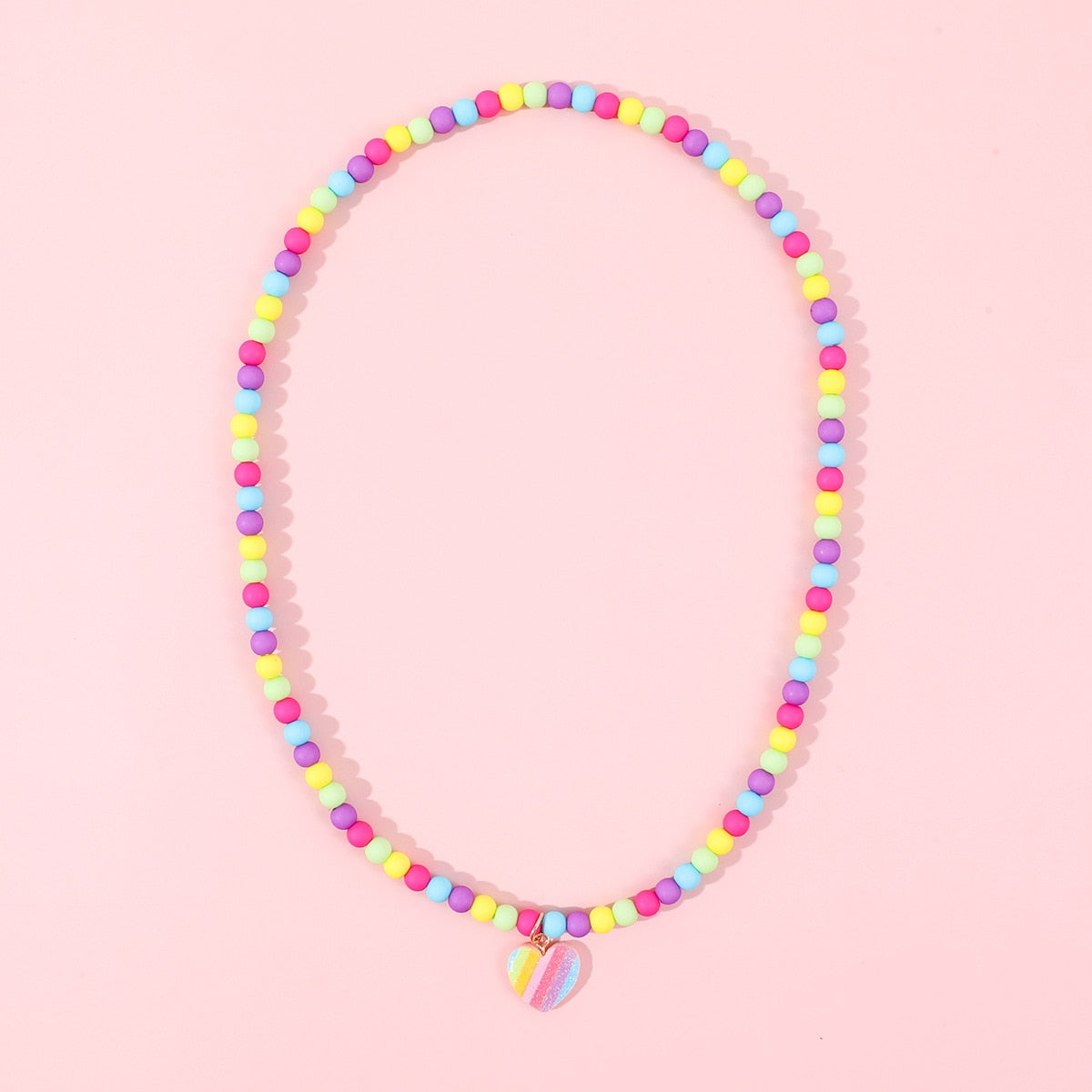 Ensemble de bijoux en forme de cœur pastel