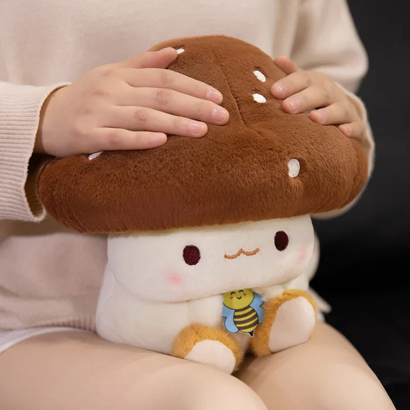 Peluches Kawaii Champignon et Abeille