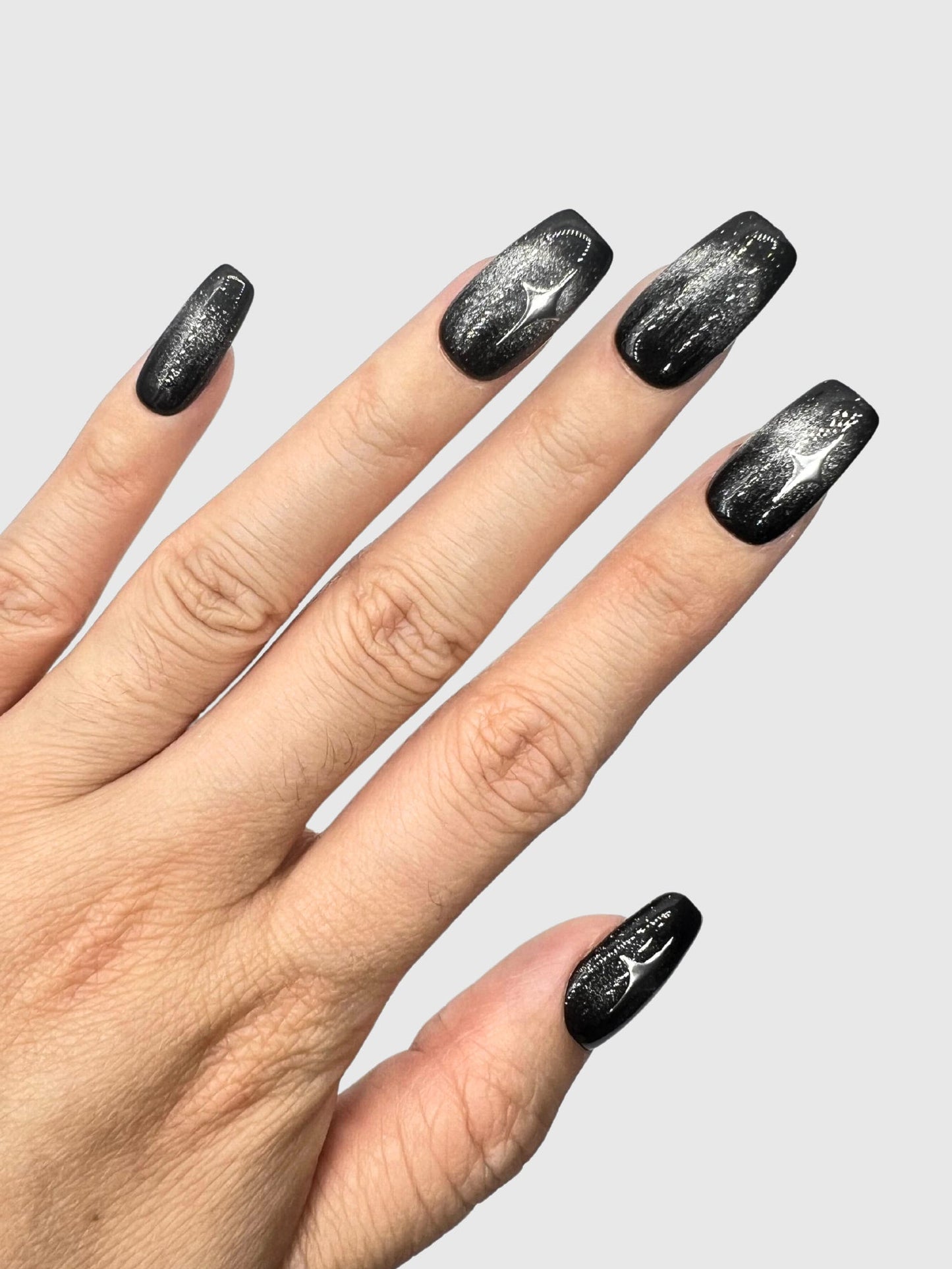 Stargaze Nekoyanin Nails