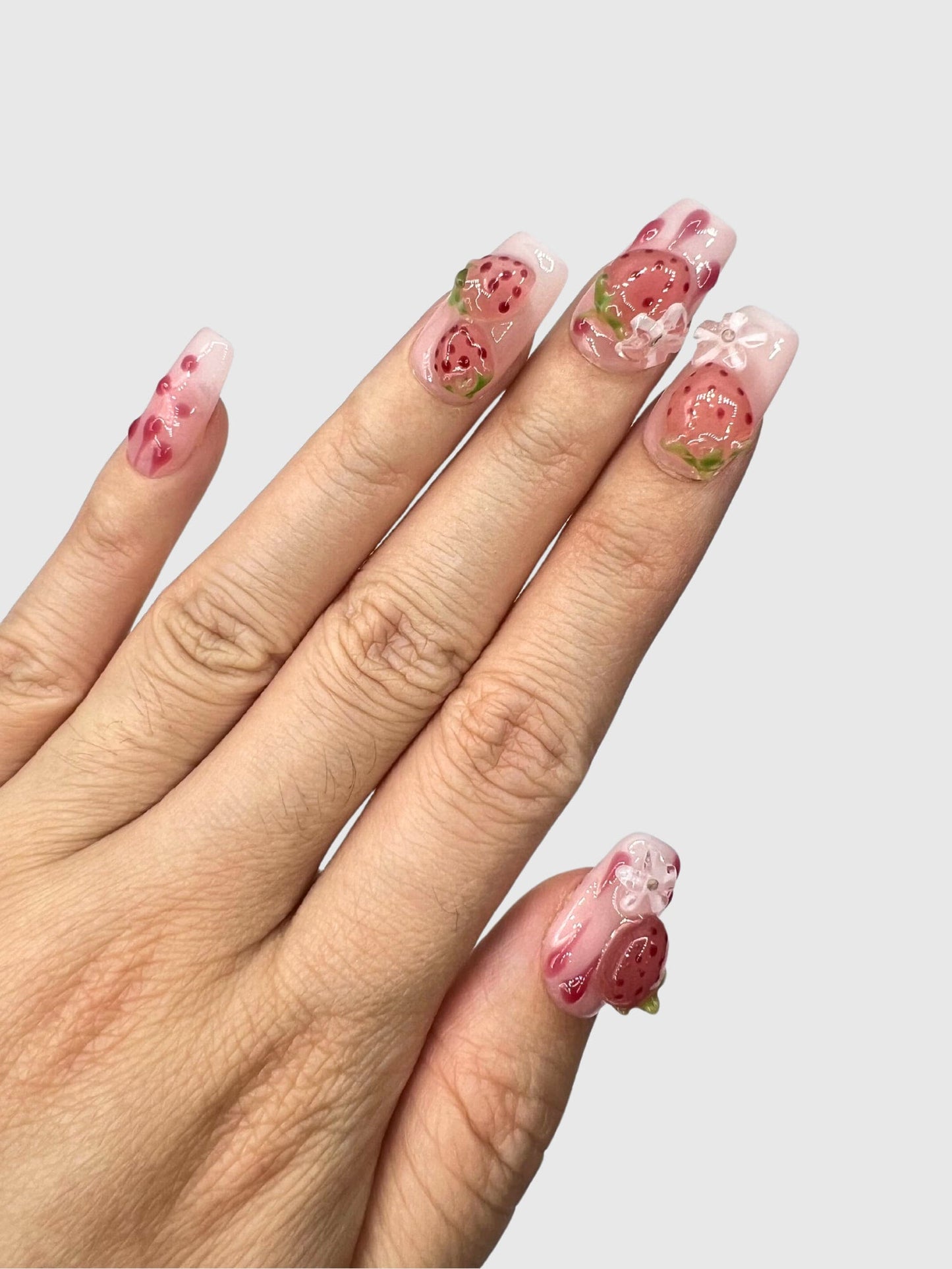 Strawberry Shortcake Nekoyanin Press-On Nails