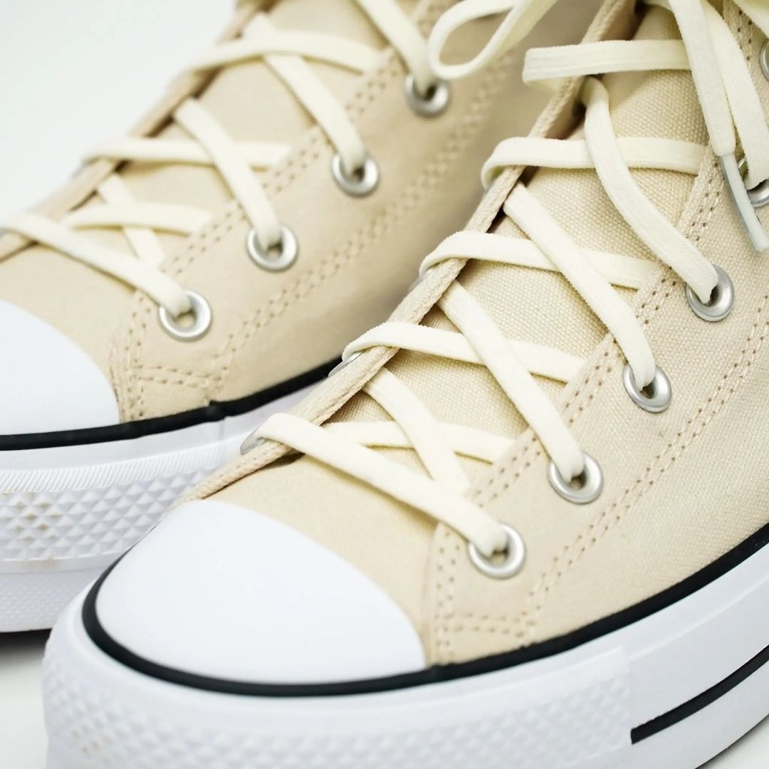 Luxe Creme Bread Laces
