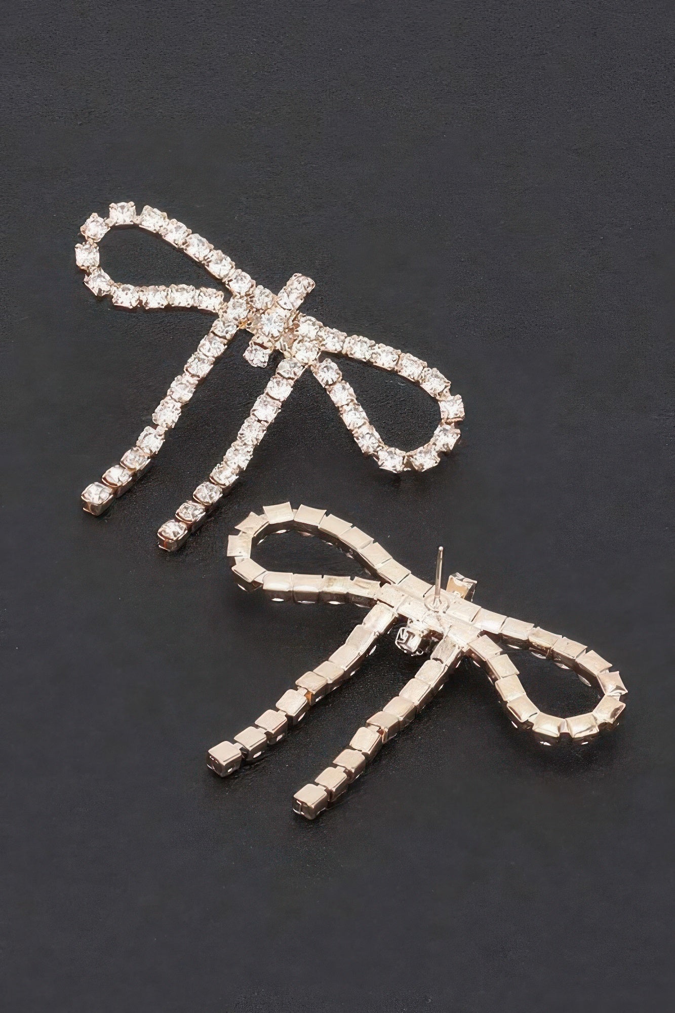 Boucles d'oreilles pendantes nœud strass cristal
