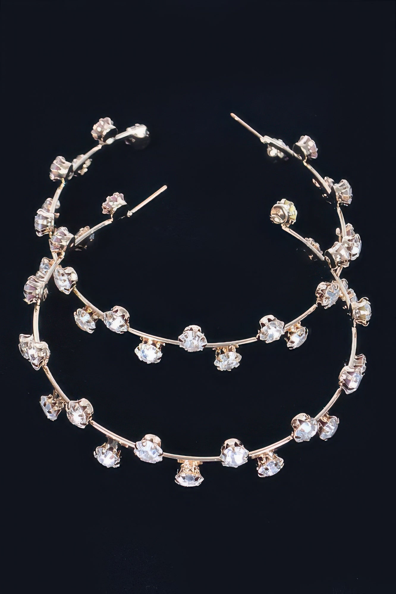 Boucles d'oreilles créoles strass cristal
