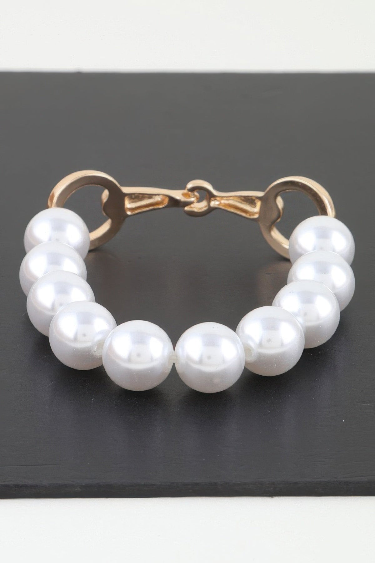 Elegant Pearl Beaded Toggle Bracelet