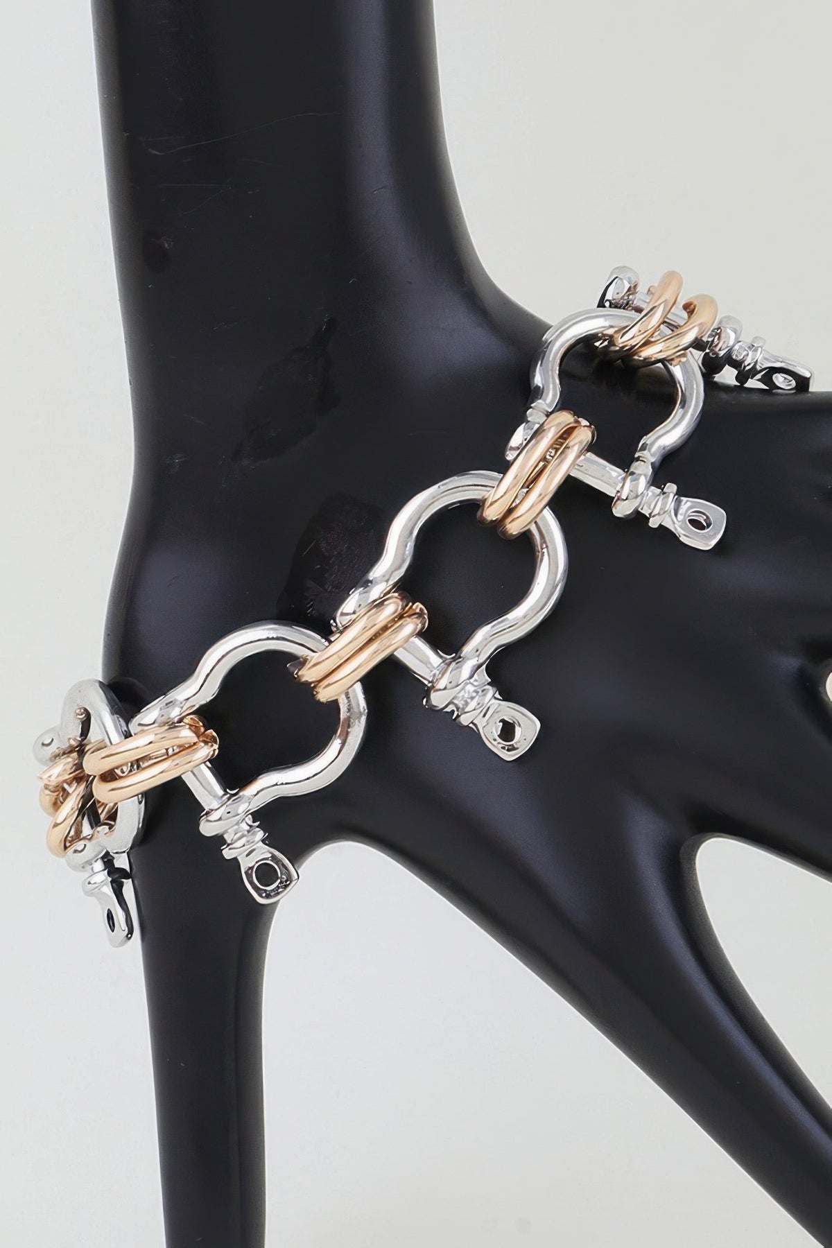 Hudson Horseshoe Link Bracelet