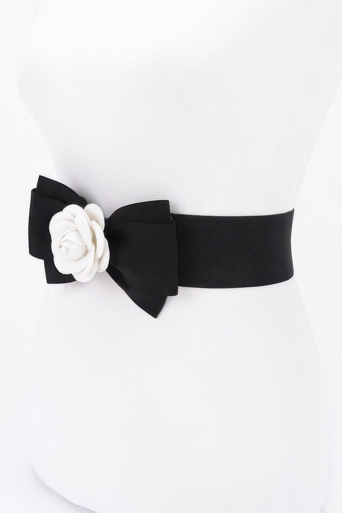 Gramercy Park Floral Bow Belt