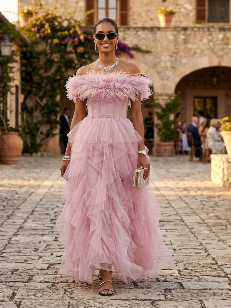 Bologna Feather-Neckline Tulle Gown