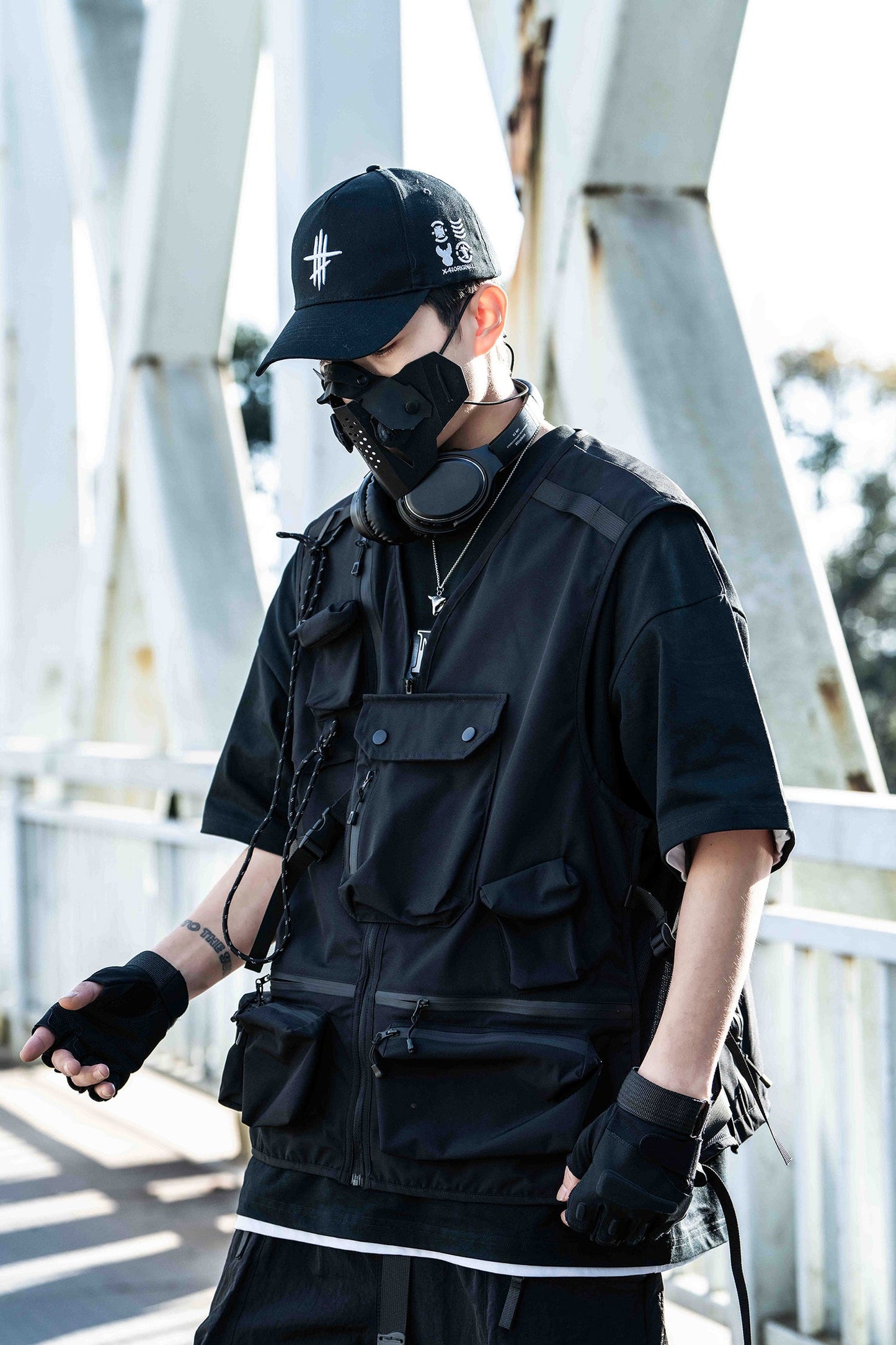 DuskV01 X2 Vest