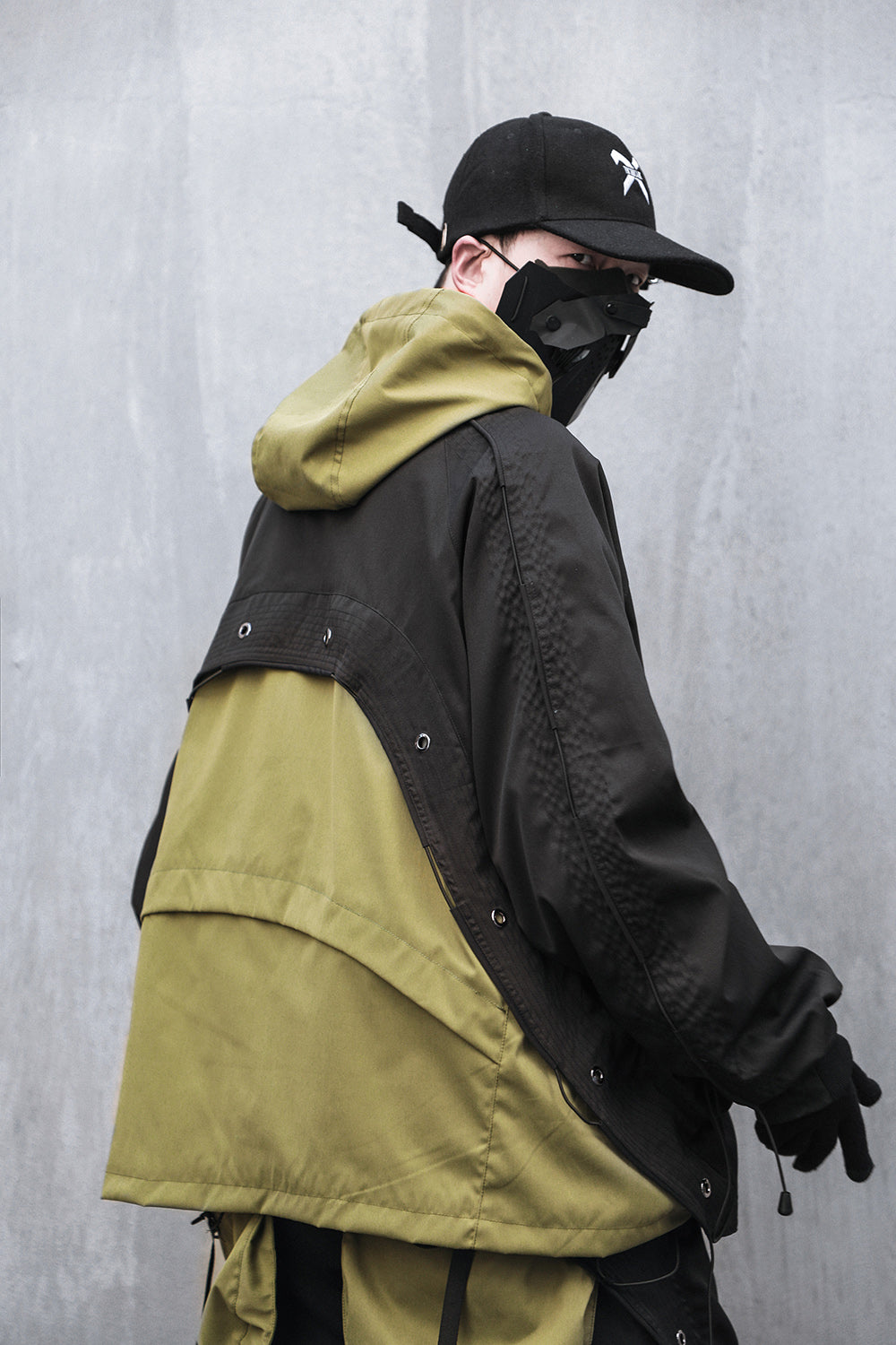 HiJ14 Black Industrial Climber Jacket