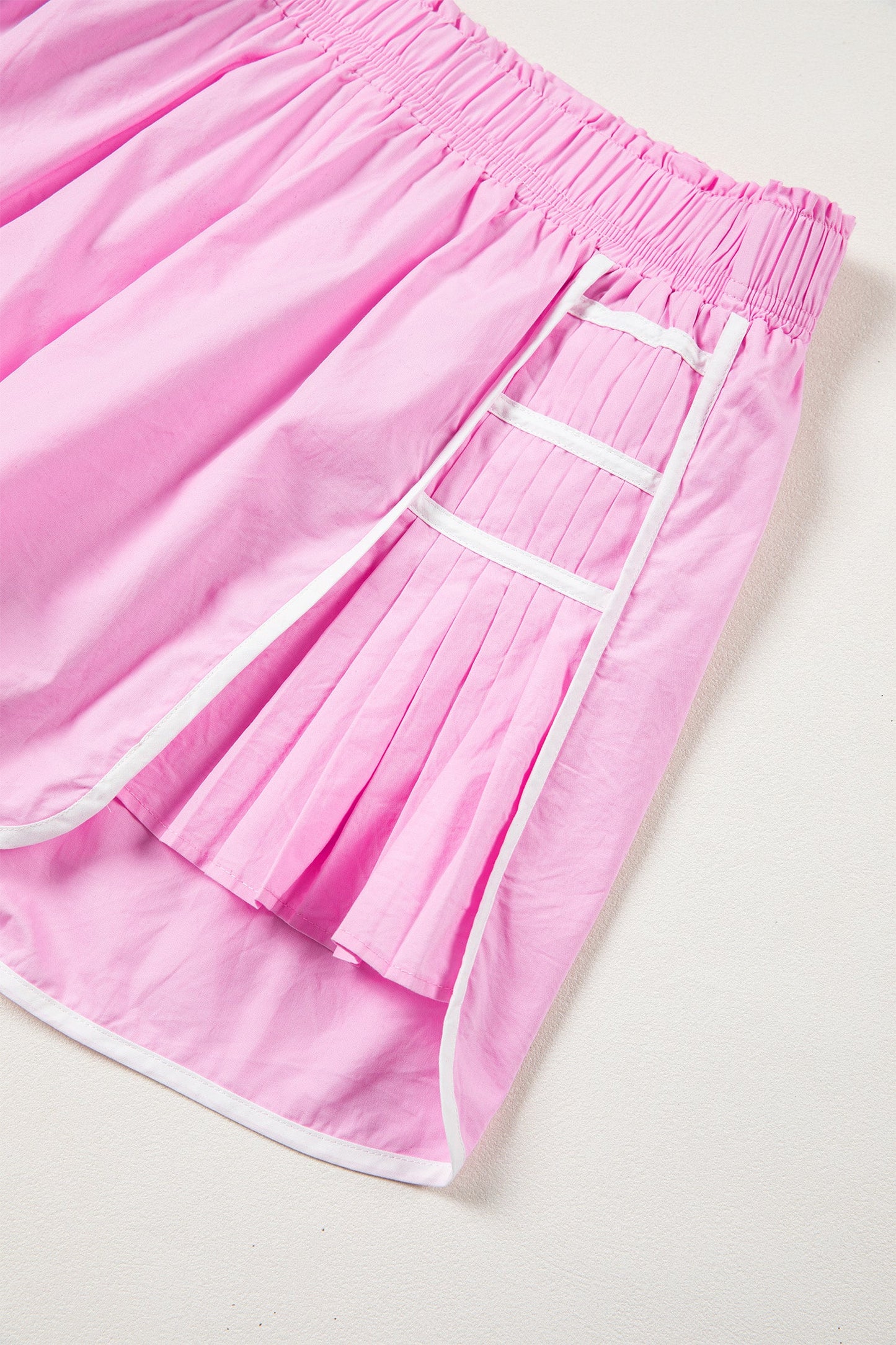 Pink Contrast Trim Pleated Active Shorts