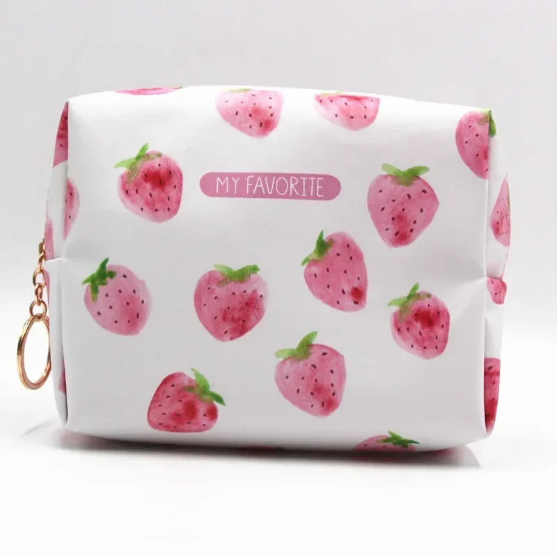 Trousse de maquillage aquarelle fraise