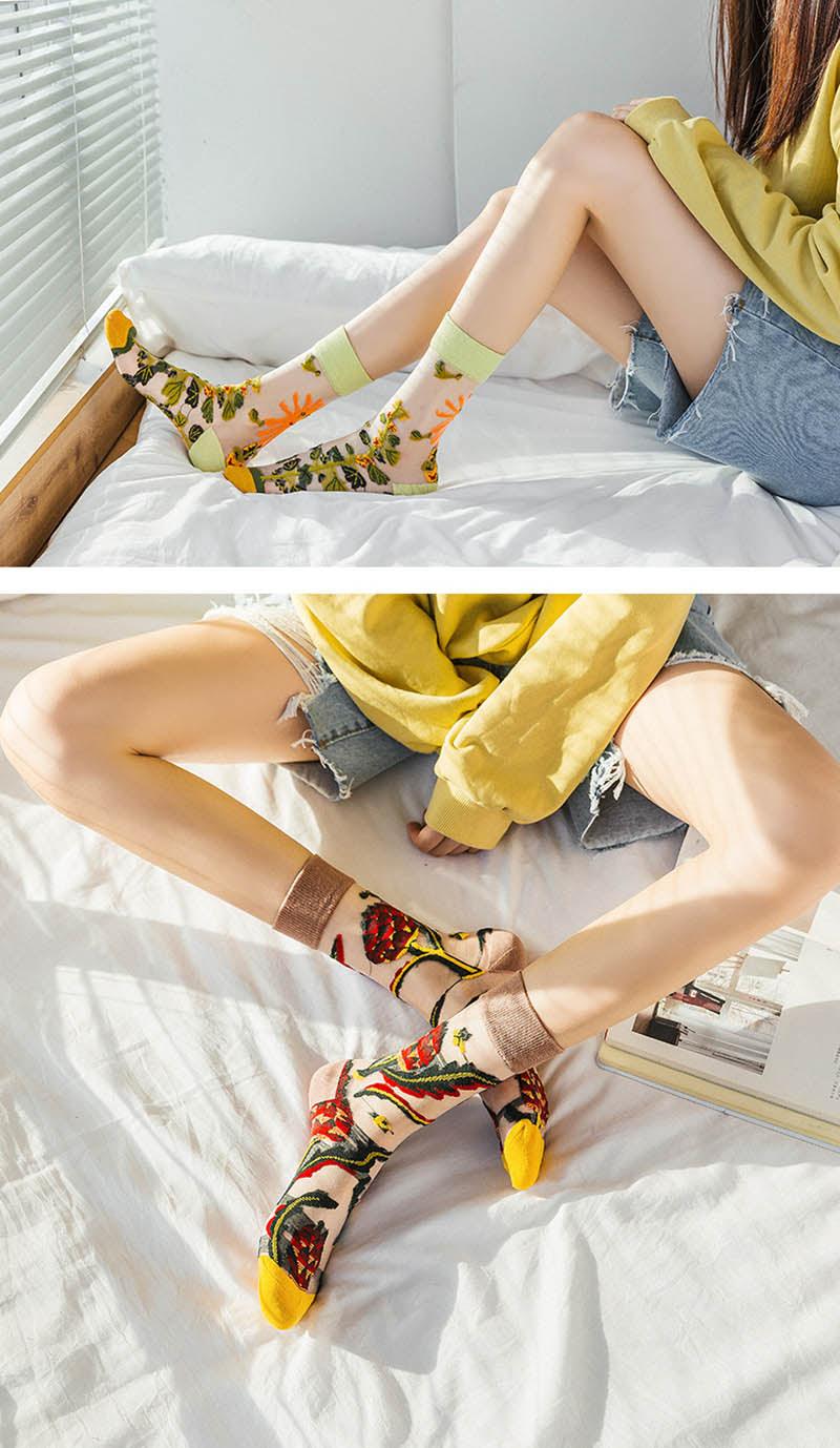 Sheer Botanical Garden Crew Socks