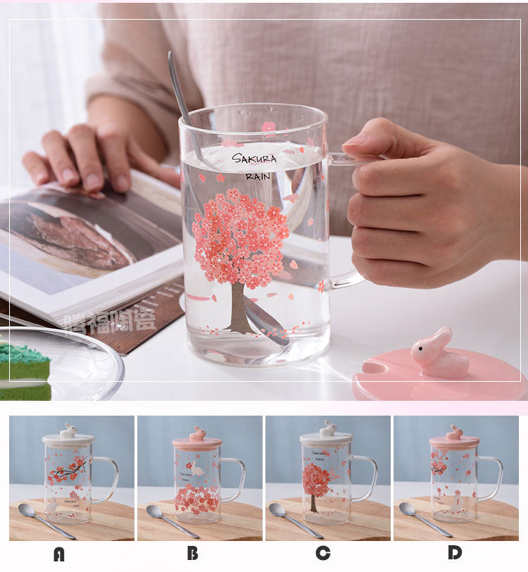 Tasses en fleurs de cerisier avec couvercle et cuillère