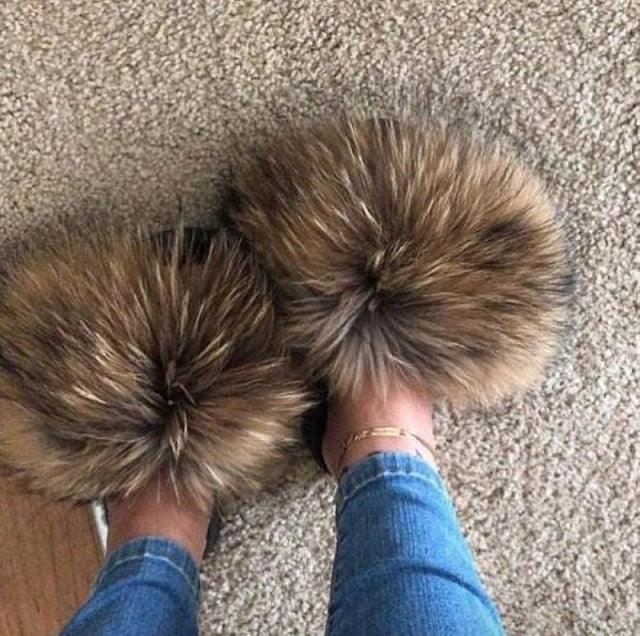Rainbow Faux Fur Fluffy Slides