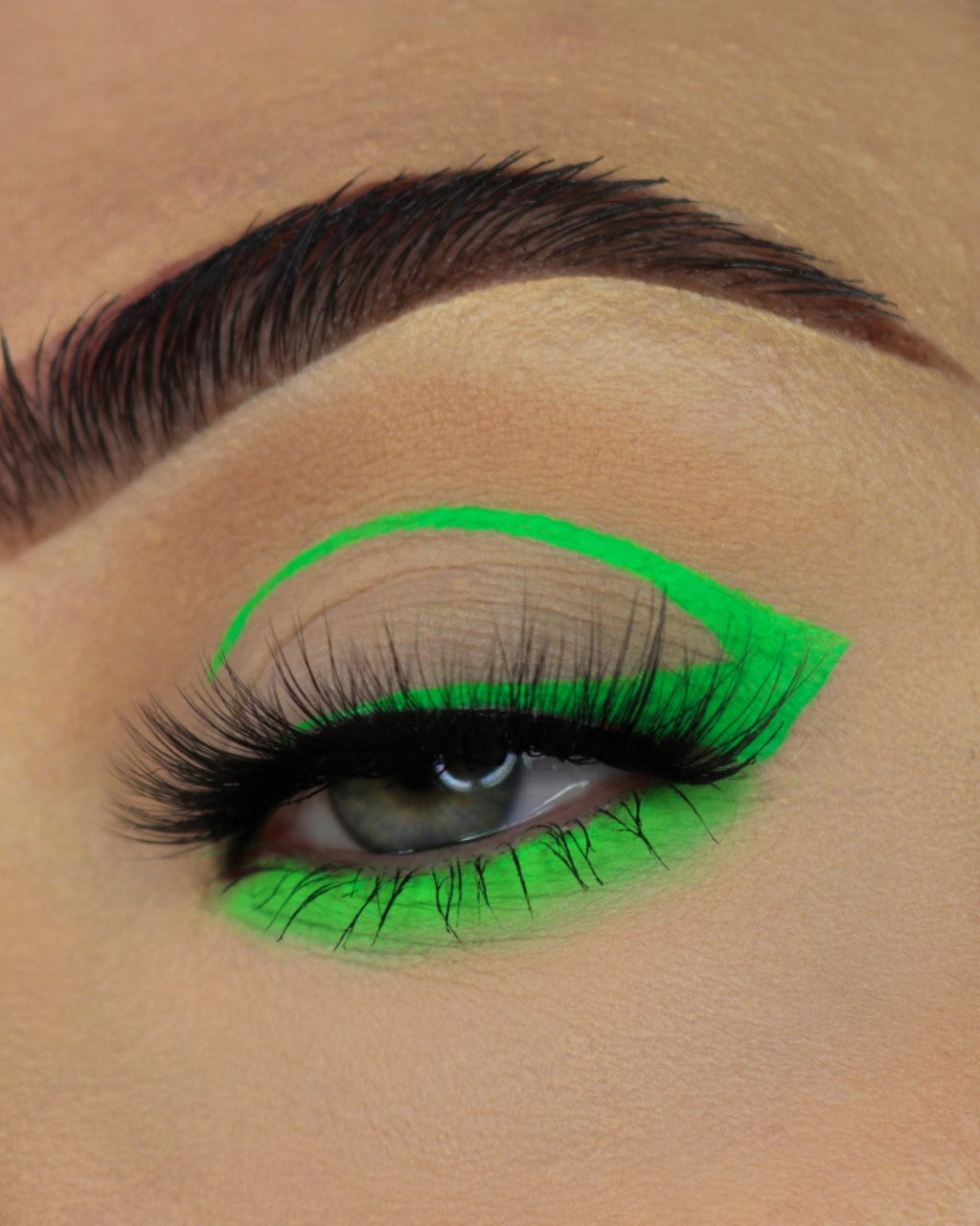 Makeup a Murder Chemical X Cosmetic Mixing Sealant