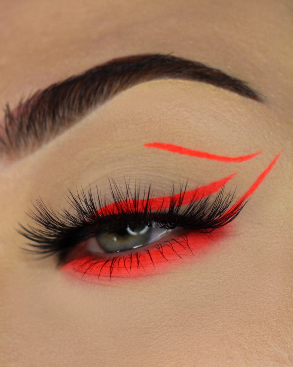 Makeup a Murder Chemical X Cosmetic Mixing Sealant