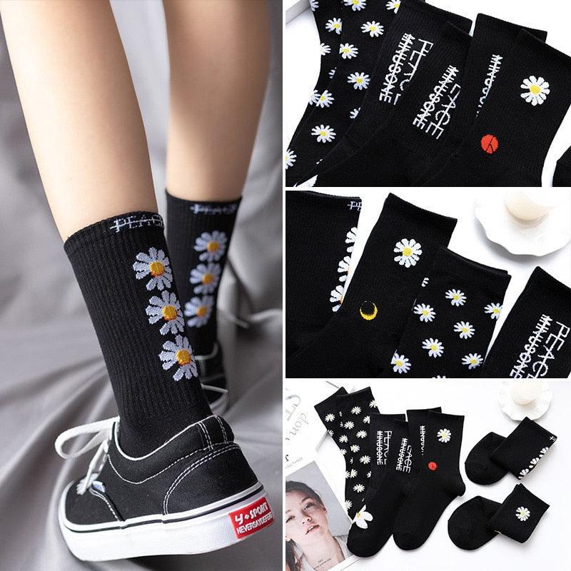 Harajuku Street Graphic Crew Socks