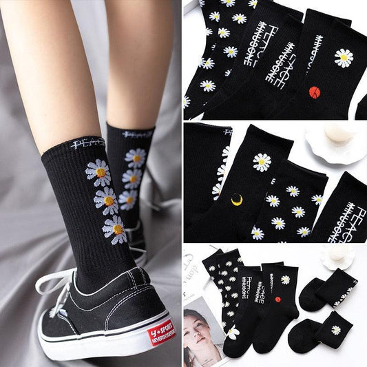 Harajuku Street Graphic Crew Socks